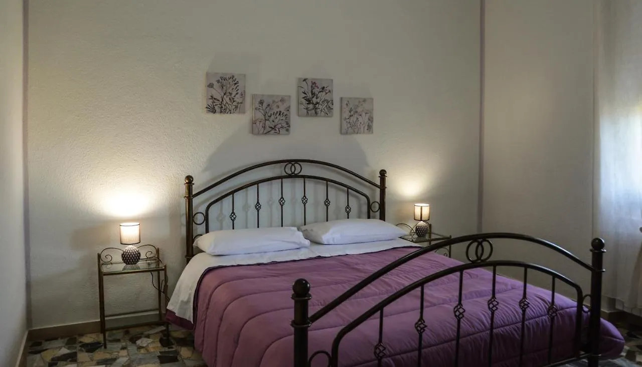B&B La Genziana Fonni 0*,  Italien